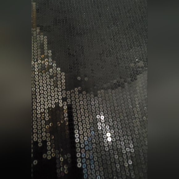 Dynamite Loose sequins black sparkly top - Picture 5 of 5